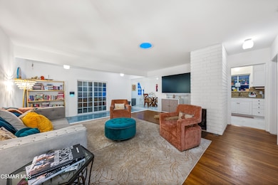 20428 Roscoe Blvd, Winnetka, CA 91306 - photo 4