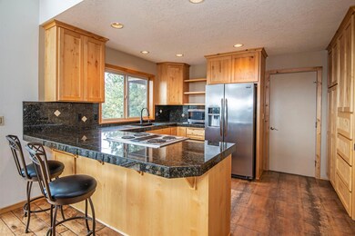 59868 Calgary Dr Bend OR 97702-print-009