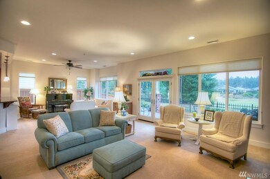 8221 Camano Loop NE unit 4, Lacey, WA 98516 - photo 5