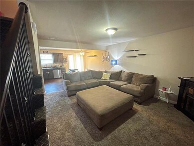 264 Pointe Ln, Raymore, MO 64083 - photo 4