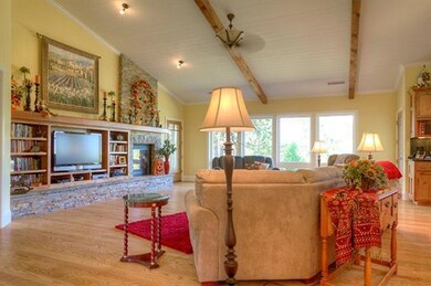 2250 Gaffney Way, Grants Pass, OR 97527 - photo 6