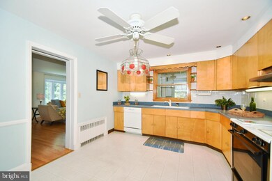 7814 Maple Ave, Towson, MD 21204 - photo 7