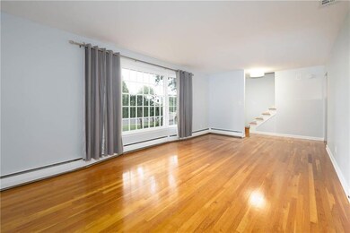 916 N 3rd St, Emmaus, PA 18049 - photo 4