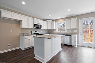 850 Berg St, Asheboro, NC 27203 - photo 5