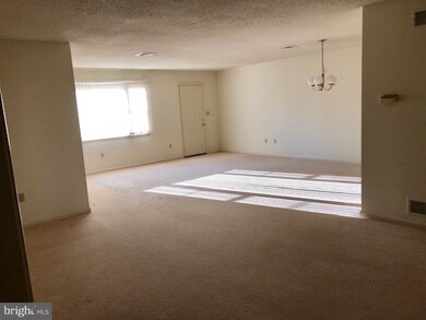 416 Benjamin Dr, Chambersburg, PA 17201 - photo 3