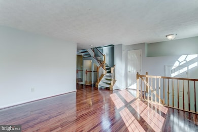 600 Budleigh Cir, Lutherville Timonium, MD 21093 - photo 4