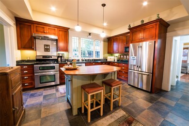 3404 Yupon St, Houston, TX 77006 - photo 7