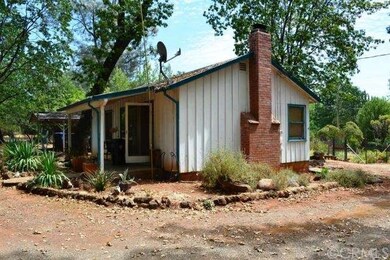 A side view of 5227 Foster.