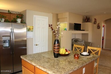 007_kitchen_4_(Copy)[1]