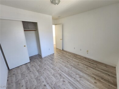 7553 Orchard Pine St, Las Vegas, NV 89139 - photo 5