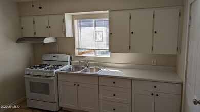 2020 N 26th Place unit 2, Phoenix, AZ 85008 - photo 4