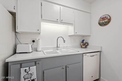 18017 N 99th Dr, Sun City, AZ 85373 - photo 4