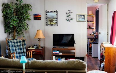 9 Pine Aire Cir, Lake Placid, FL 33852 - photo 5