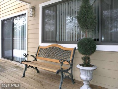 11047 Villaridge Ct unit A, Reston, VA 20191 - photo 6