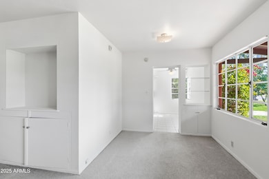 330 E Medlock Dr, Phoenix, AZ 85012 - photo 6