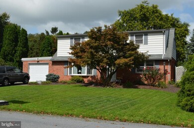 39 Walnut Dr, Ephrata, PA 17522 - photo 3