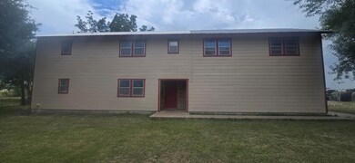 201 930 Par, Taylor, TX 76574 - photo 5