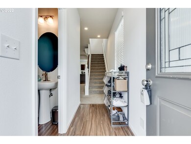 15640 SE Vivian Way, Happy Valley, Or, OR 97086 - photo 4