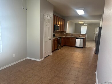 4010 Ashleaf Pecan, San Antonio, TX 78261 - photo 6