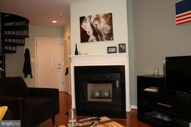 2627 Adams Mill Rd NW unit 104, Washington, DC 20009 - photo 6