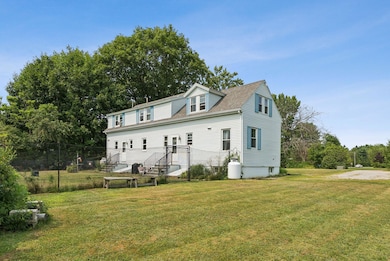 8 Iris Ln, Freeport, ME 04032 - photo 3