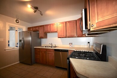 6153 N Fairfield Ave, Chicago, IL 60659 - photo 6