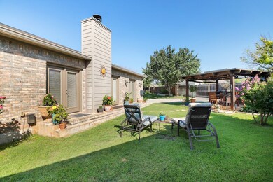 1710 Cherrywood Dr, Fredericksburg, TX 78624 - photo 4