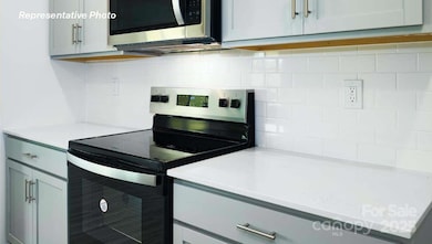 152 Meadow View Dr, Statesville, NC 28677 - photo 6