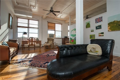 404 Roosevelt Ave unit 502, Central Falls, RI 02863 - photo 5