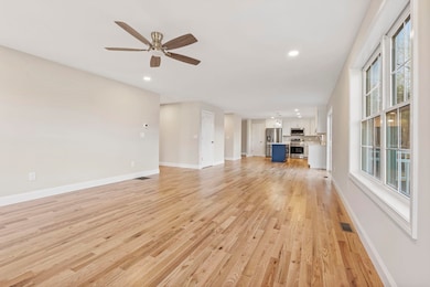 293 Queen St, Boscawen, NH 03303 - photo 4