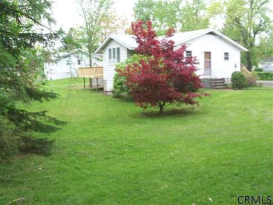 3 Maine Ave, Rensselaer, NY 12144 - photo 2