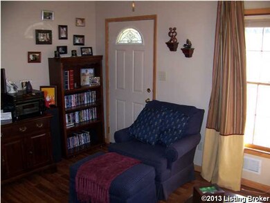 unlisted-address, Louisville, KY 40229 - photo 3