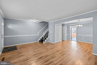 5804 Richardson Mews Square, Halethorpe, MD 21227 - photo 4