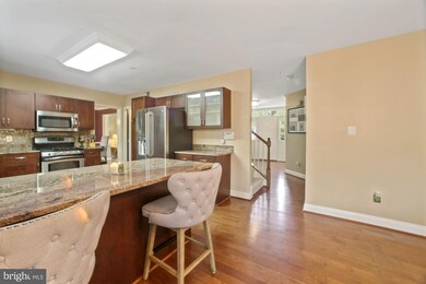 12604 Quoting Poet Ct, Bowie, MD 20720 - photo 5