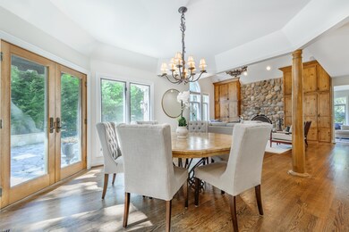 735 Pleasant Ln, Glenview, IL 60025 - photo 5