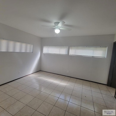 634 E 6th St unit 3, Brownsville, TX 78520 - photo 3
