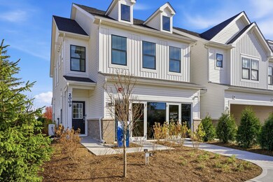 2027 Kensington Ln unit 3001, Hoffman Estates, IL 60169 - photo 2