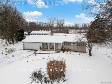 11637 E Lansing Rd, Durand, MI 48429 - photo 6