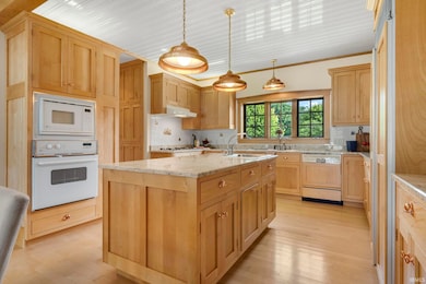 280 Lane 345 Lake James, Angola, IN 46703 - photo 4