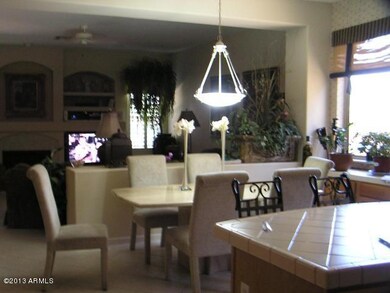 EAT IT KITCHEN WITH ISLAND