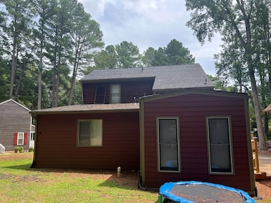 302 Dunncroft Ct, South Boston, VA 24592 - photo 2