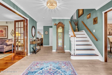 19 Bartlett Ct, Matawan, NJ 07747 - photo 3