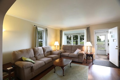 817 Harrison St, Eveleth, MN 55734 - photo 3