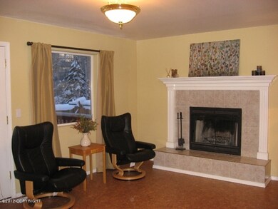 Family Room (Open to Kitchen)
