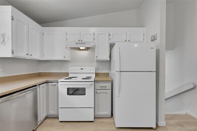 2219 S Elkhart St, Aurora, CO 80014 - photo 6