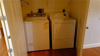 190 Putnam Pike unit C, Johnston, RI 02919 - photo 4