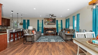 3808 Tupelo Branch Row (6 of 41)