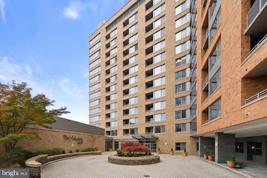 The Odyssey Condominiums unit 813, Arlington, VA 22201 - photo 2