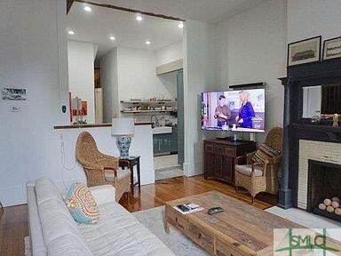 120 W 37th St unit Main House, Savannah, GA 31401 - photo 4