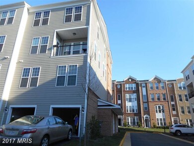 42797 Burrell Square unit END, Ashburn, VA 20147 - photo 2